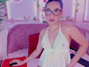 Cam4 Live Porn of anya_shaffer