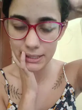 Cam4 Adult Video Chat of mamamiabr2