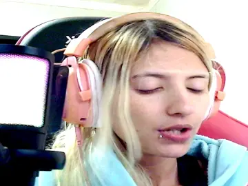 Cam4 Sex Chat of Hinatsuru