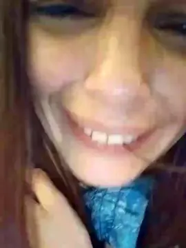 Cam4 Watch Live Sex Cams of ContessinaBunny