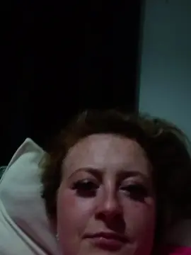 Cam4 Live Sex of foxyred6