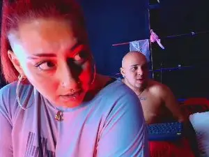 Cam4 Free Live Porn of YiingandYang_