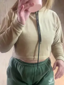 Cam4 Live Sex Cam of Gatubelayrobin