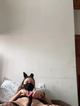Cam4 Live Porn of barbiehot5