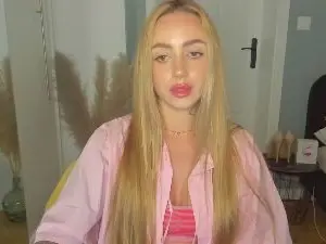 Cam4 Adult Webcam of Coralie_Classy