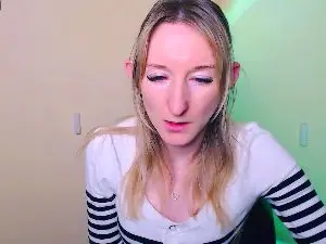 Cam4 Sex Chat of LillyBluee