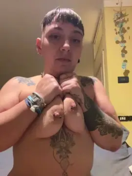 Cam4 Best Webcam of CarlottaCurvy99