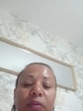 Cam4 Sex Cam of Chiaralovelove