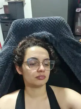 Cam4 Adult Webcam of Yve_Zveel