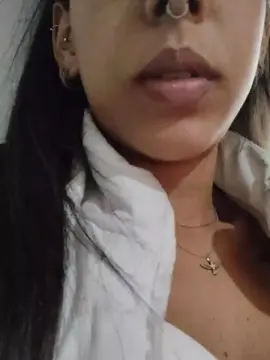 Cam4 Watch Live Sex Cams of Jovenshtt