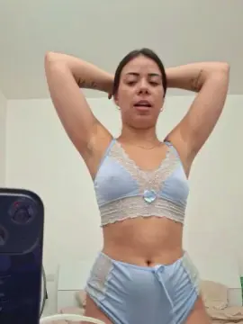 Cam4 Live Sex of LunaVelluto