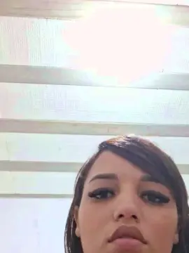 Cam4 Live Sex Cam of MaryhotangelT