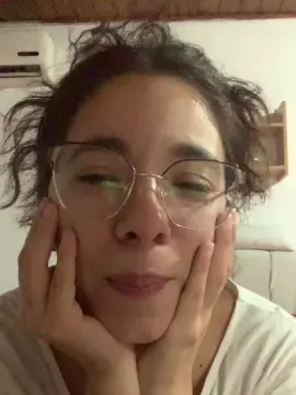 Cam4 Live Sex Cam of loupita5