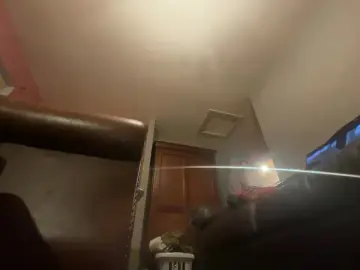 Cam4 Sex Cam of frankiebxx