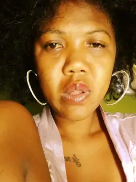 Cam4 Private Sex Chat of Letitia95