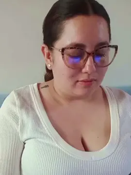 Cam4 Free Porn Cam of ALICELEBEL_1995