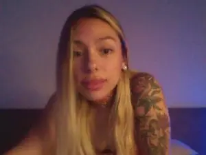 Cam4 Watch Live Sex Cams of valencampx