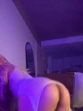 Cam4 Watch Live Sex Cams of valencampx