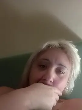 Cam4 Private Sex Chat of manuelly_fun