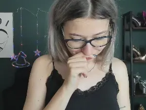 Cam4 Live Sex of niceHEIDI