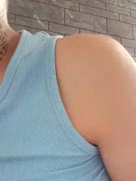 Cam4 Free Live Porn of porcellina181