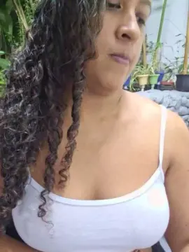 Cam4 Live Sex Cam of PieldeChocolate