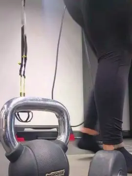 Cam4 Free Live Porn of Slouise33