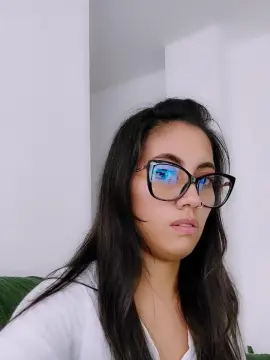 Cam4 Free Live Porn of JolieDurand