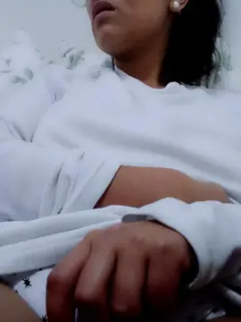 Cam4 Nude Webcam of JolieDurand