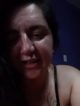 Cam4 Free Porn Cam of yaaahot