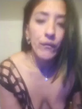 Cam4 Adult Webcams of CaroKarol69