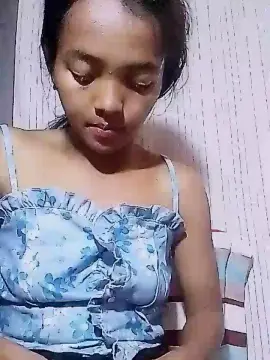 Cam4 Free Live Porn of Elisah7