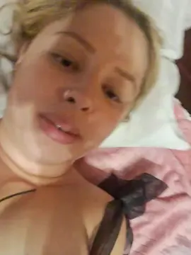 Cam4 Watch Live Sex Cams of Biianca7
