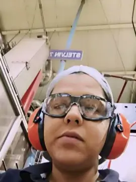 Cam4 Adult Video Chat of Yennyaurar