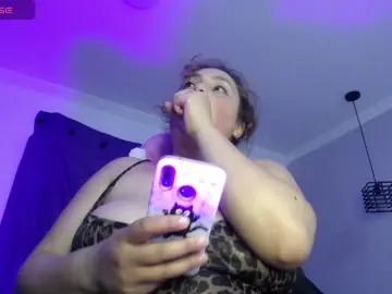 Cam4 Free Live Porn of MaggySimpson_