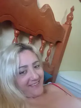 Cam4 Live Sex Cam of Manumelissa