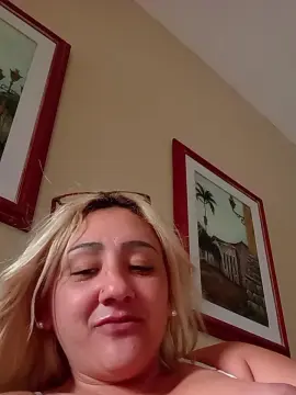 Cam4 Private Sex Chat of Manumelissa