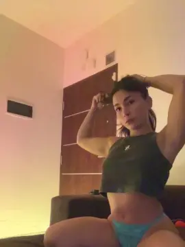 Cam4 Free Live Porn of maite54