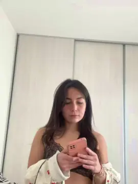 Cam4 Live Sex Cam of maite54