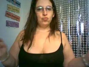 Cam4 Free Live Porn of BeluLove69