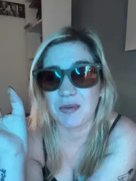 Cam4 Watch Live Sex Cams of granlady7