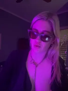 Cam4 Watch Live Sex Cams of granlady7