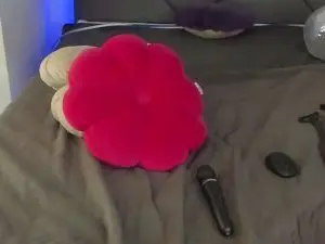 Cam4 Live Porn of CassieEvans