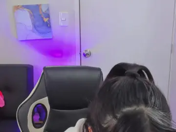 Cam4 Free Porn Cam of chloe_walk