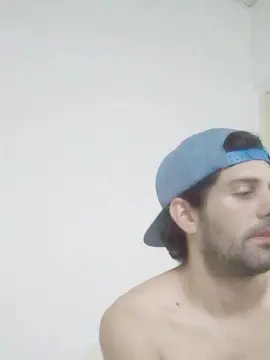 Cam4 Watch Live Sex Cams of Rennbondy