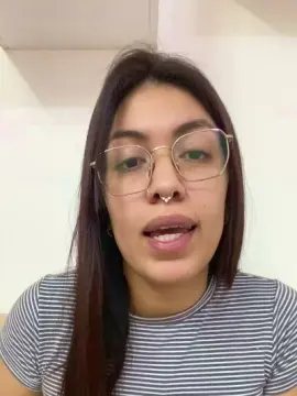 Cam4 Adult Webcam of DimeAria