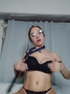 Cam4 Watch Live Sex Cams of Bel1995