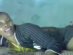 Cam4 Nude Webcam of Boobs_queen2