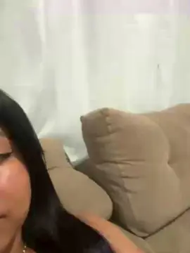 Cam4 Nude Webcam of larissa350