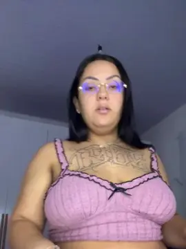Cam4 Adult Video Chat of Jessikaaaa69